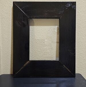 Wood picture frame